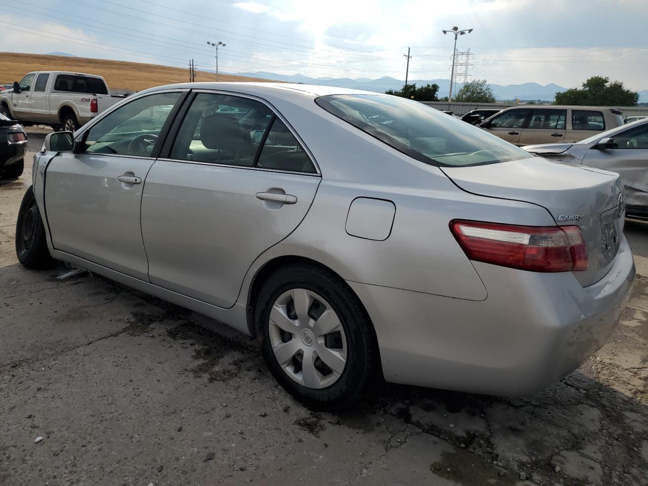 Toyota Camry Ce Image 10