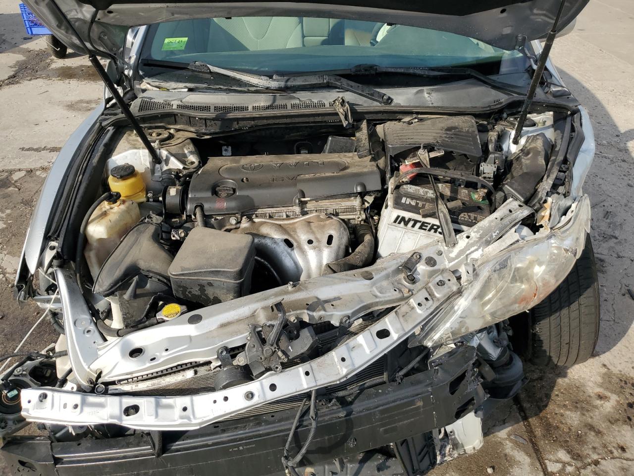 Toyota Camry Ce Image 11