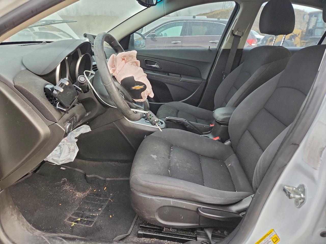 Chevrolet Cruze Lt Image 3