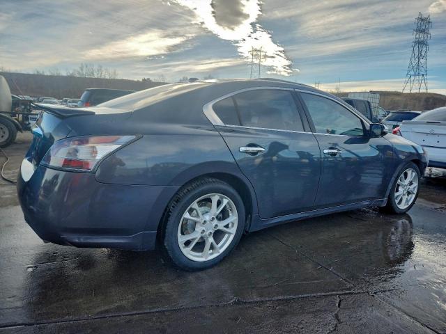 Nissan Maxima S Image 8