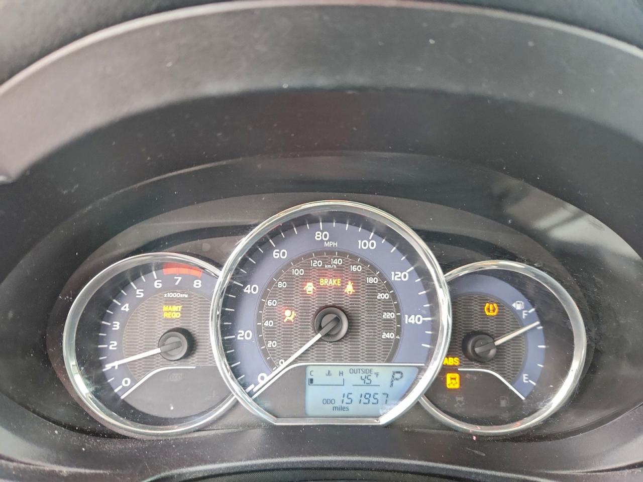 Toyota Corolla L Image 3