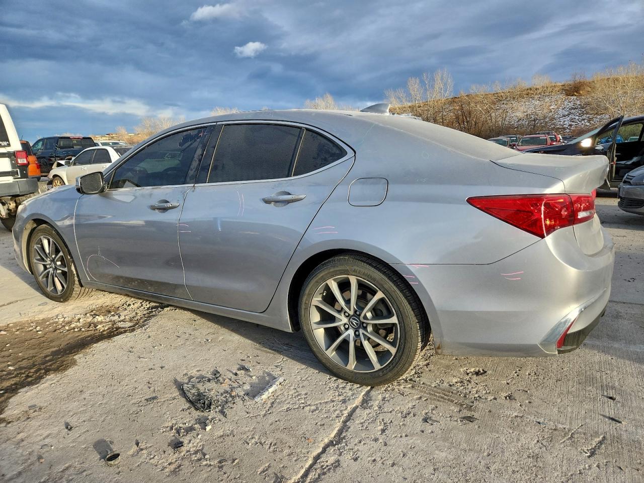 Acura TLX Image 12