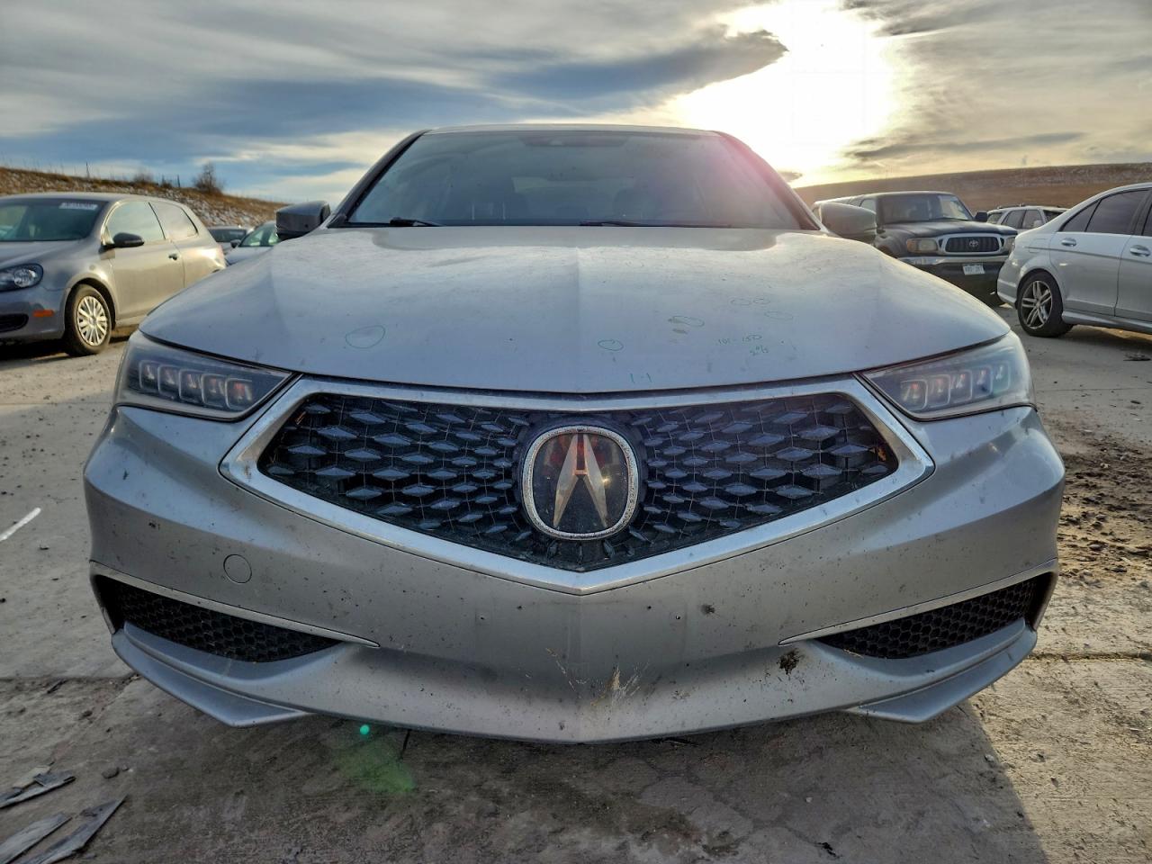 Acura TLX Image 4