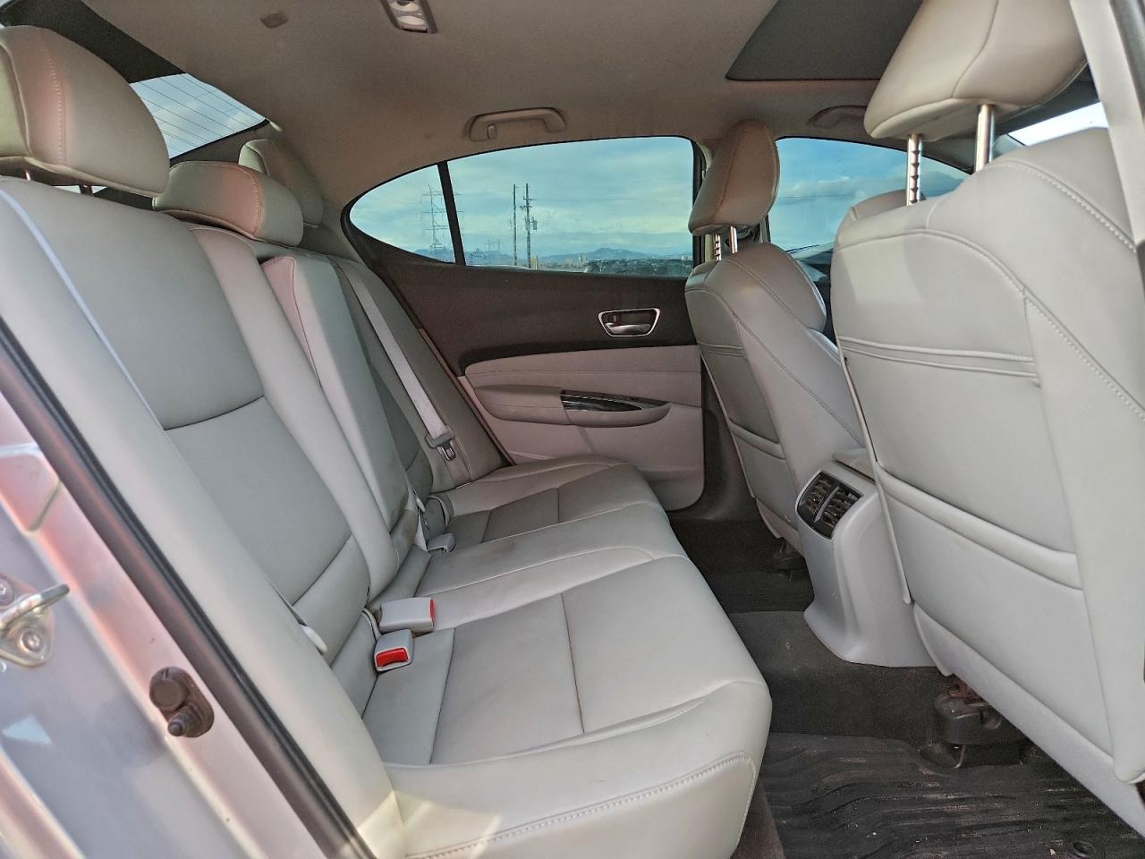 Acura TLX Image 6