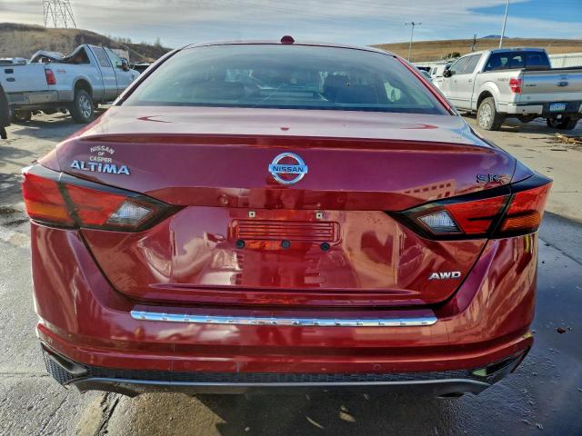 Nissan Altima Sr Image 6