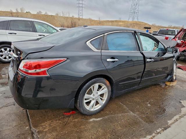 Nissan Altima 2.5 Image 3