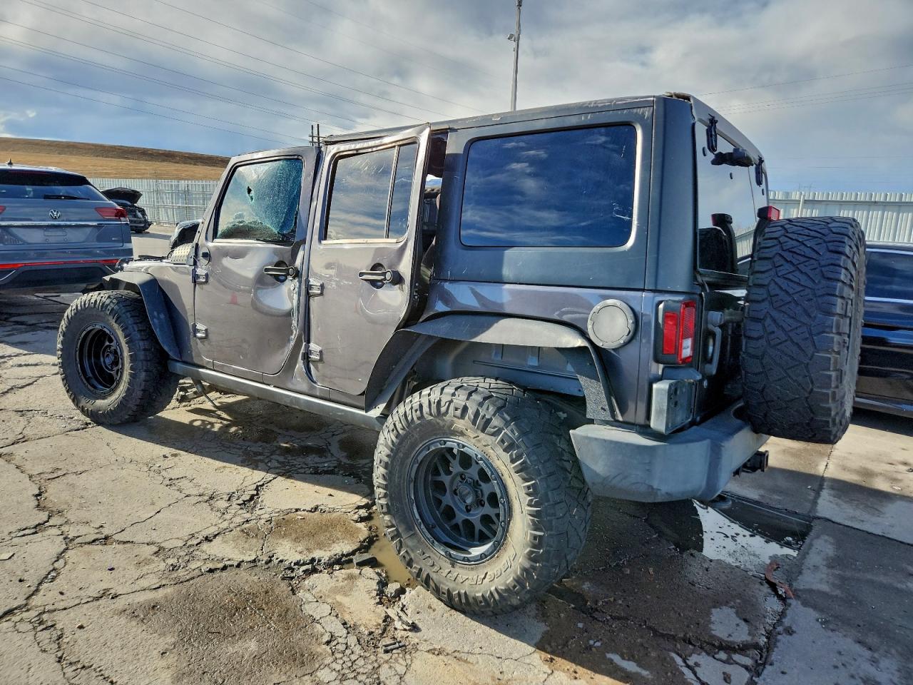 Jeep Wrangler Rubicon Image 14