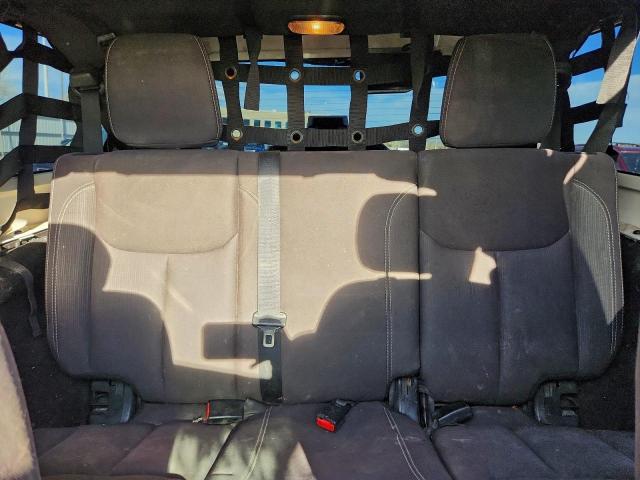 Jeep Wrangler Rubicon Image 13