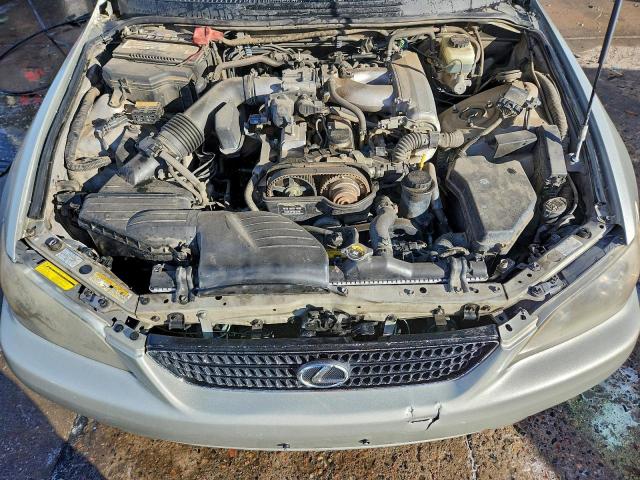 Lexus Is 300 Image 3