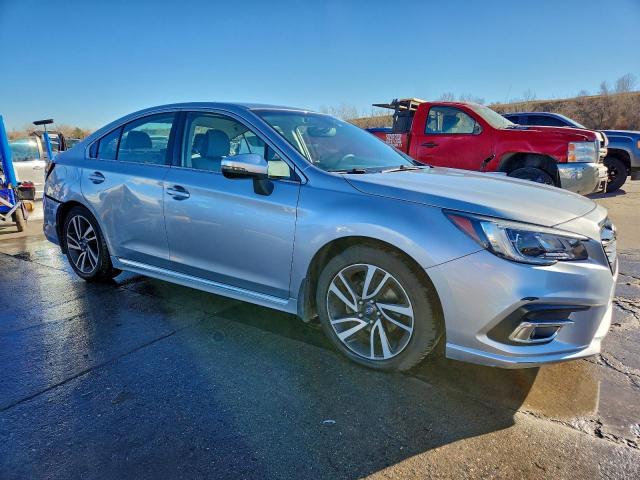 Subaru Legacy Sport Image 6