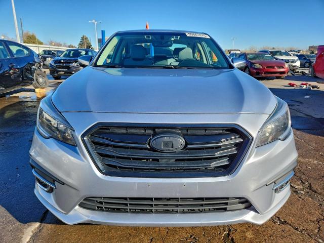 Subaru Legacy Sport Image 8