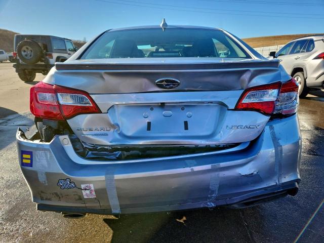 Subaru Legacy Sport Image 3