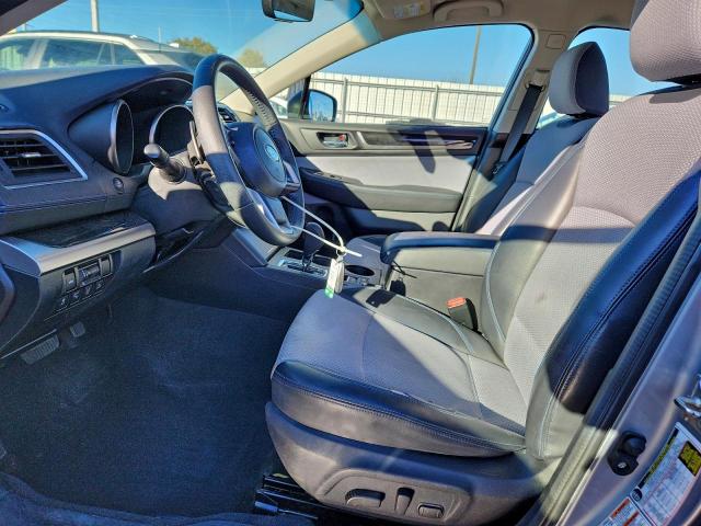 Subaru Legacy Sport Image 2