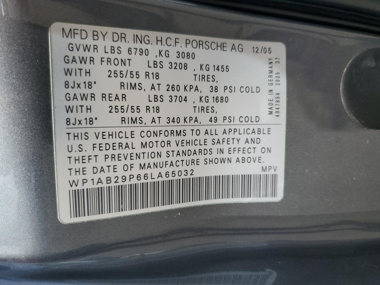 Porsche Cayenne S Image 13