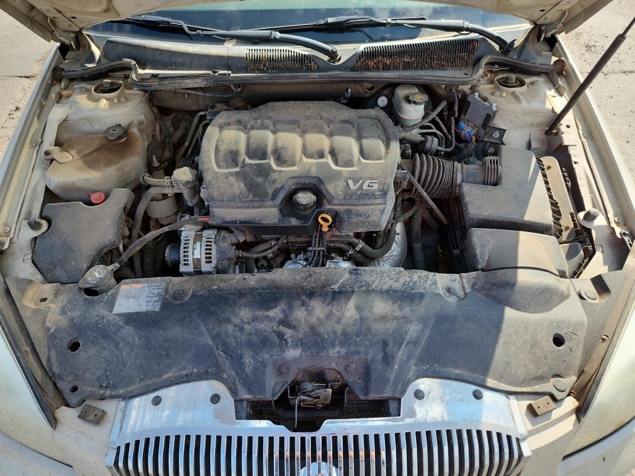 Buick Lucerne Cxl Image 6