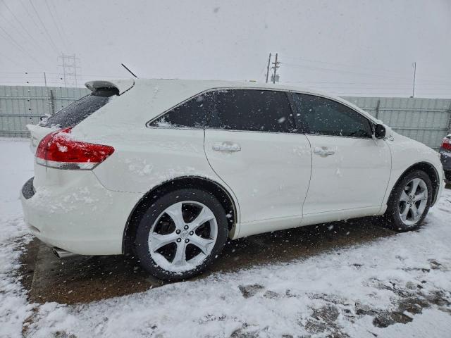 Toyota Venza Image 10