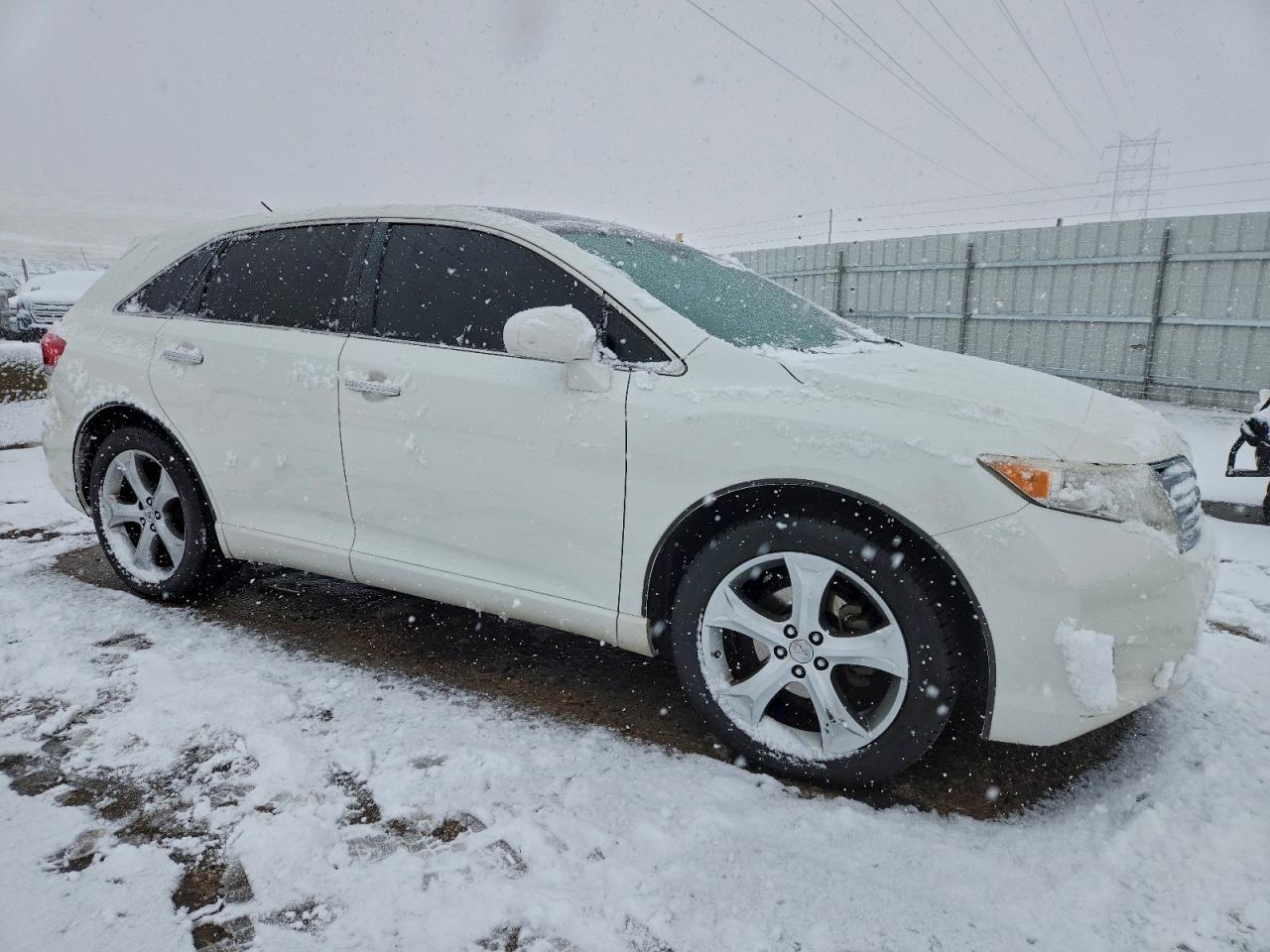 Toyota Venza Image 7