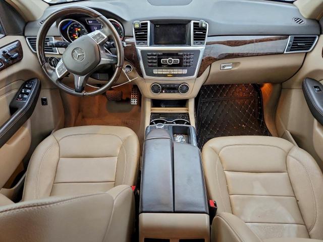 Mercedes-Benz M-Class 350 Bluetec Image 5