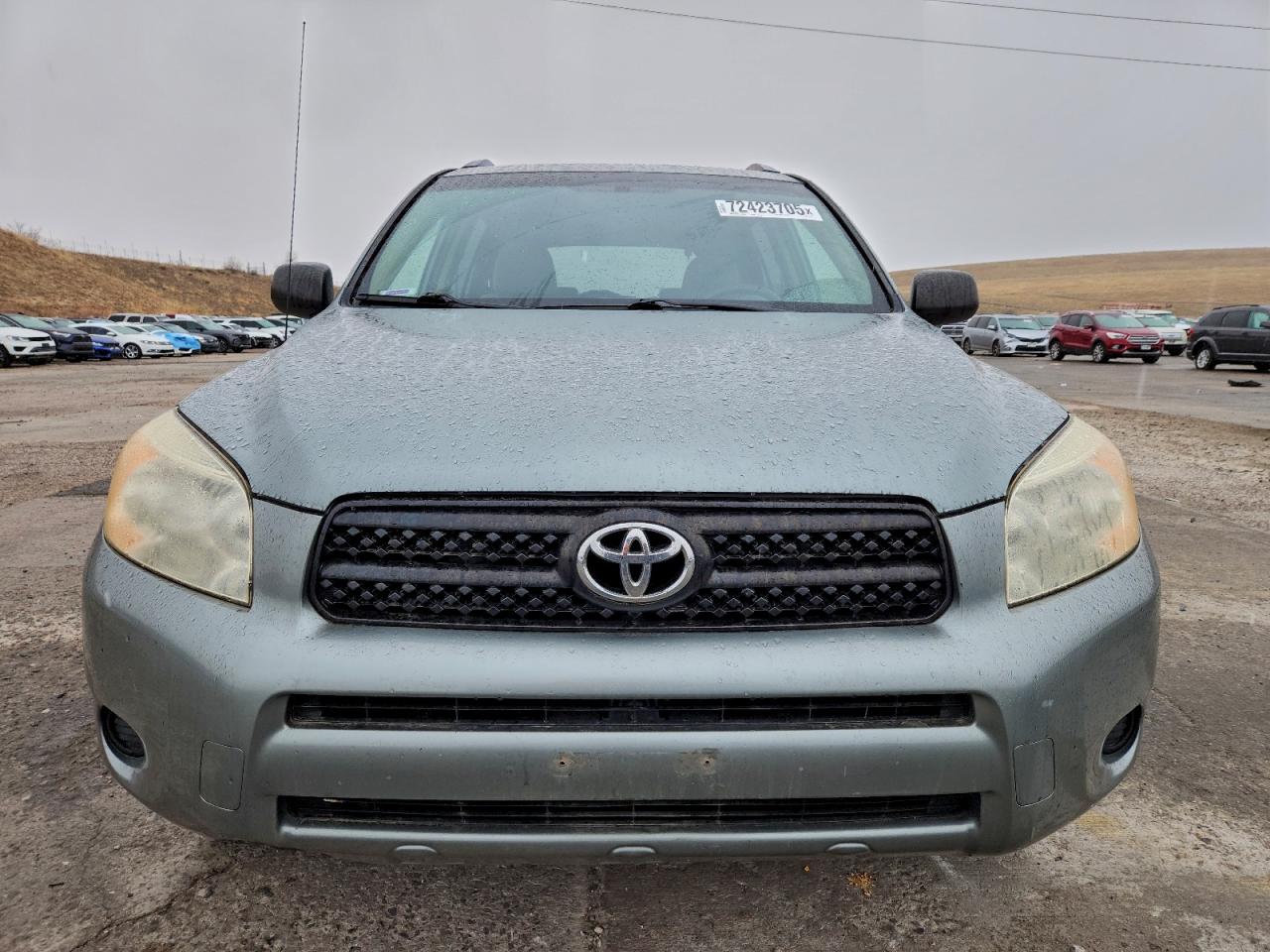 Toyota RAV4 Image 3