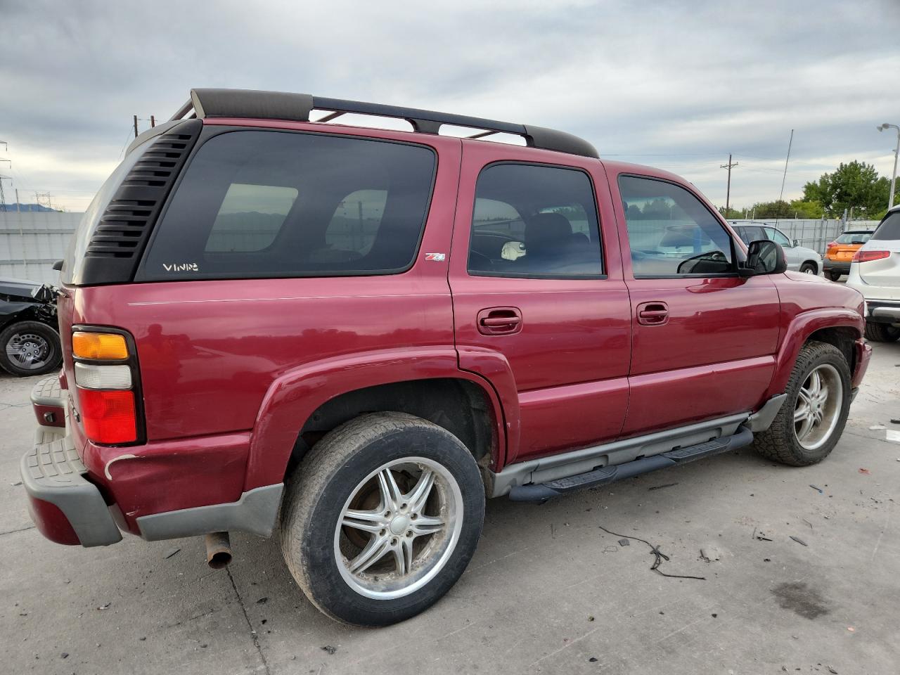 Chevrolet Tahoe K1500 Image 2