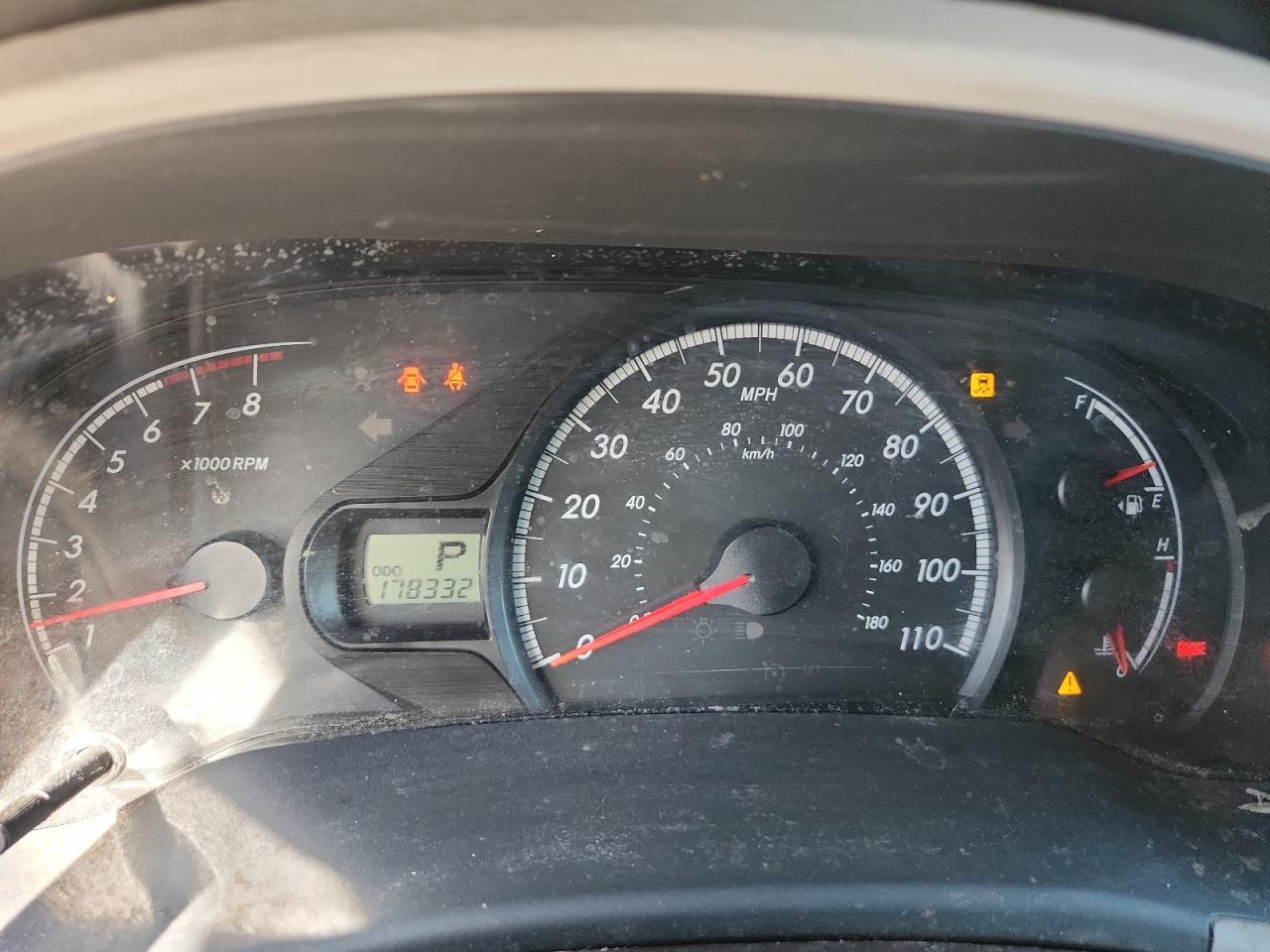 Toyota Sienna Le Image 5