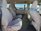 Toyota Sienna Le Image 10