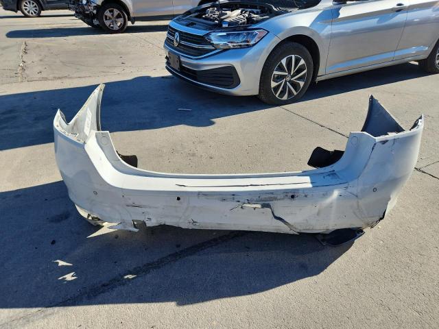 Subaru Legacy 2.5i Limited Image 11