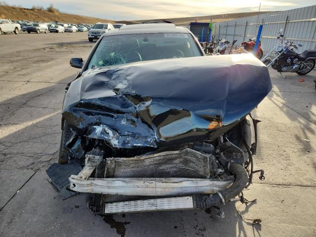 Audi A4 Premium S-line Image 4