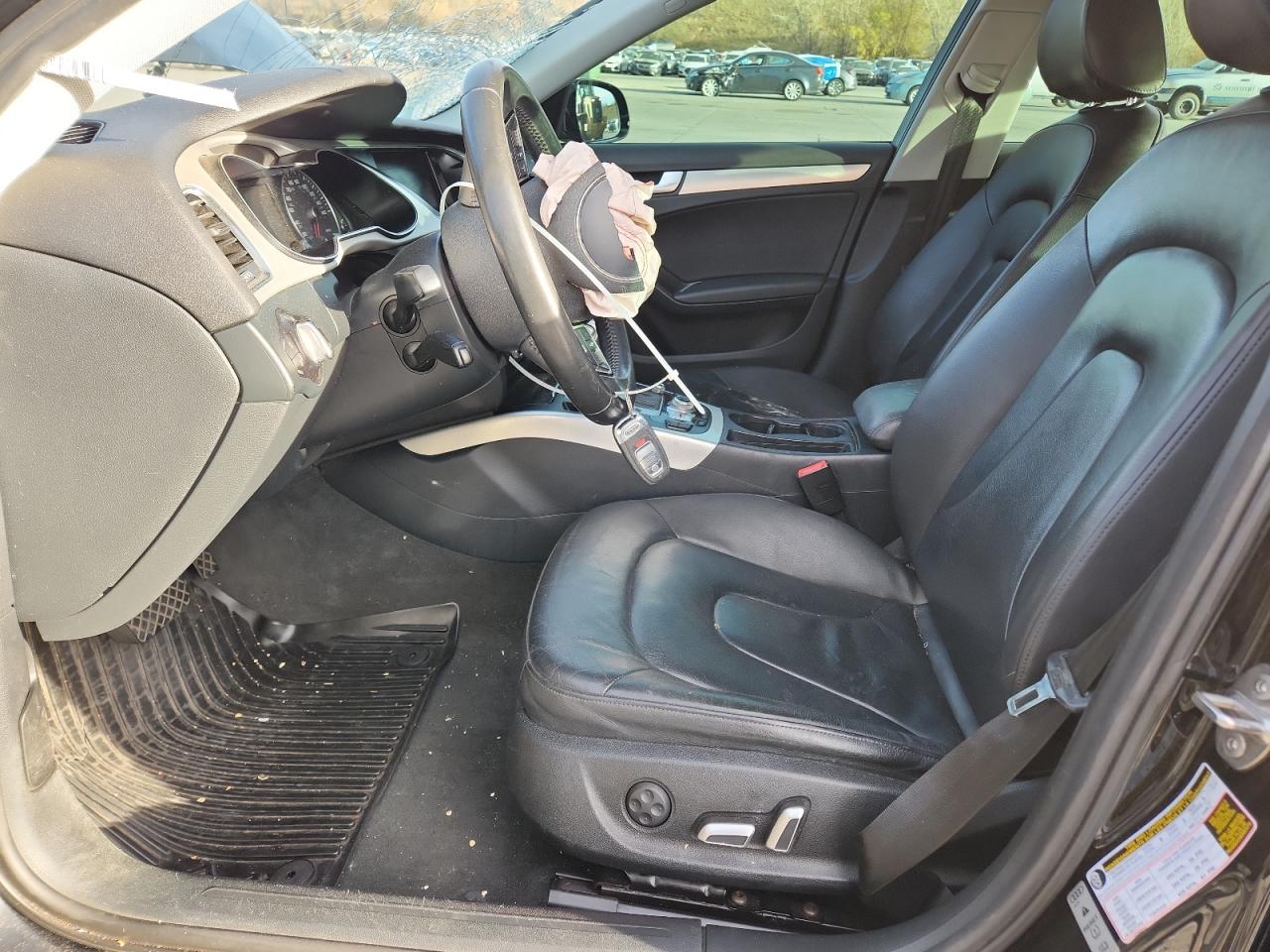 Audi A4 Premium S-line Image 6