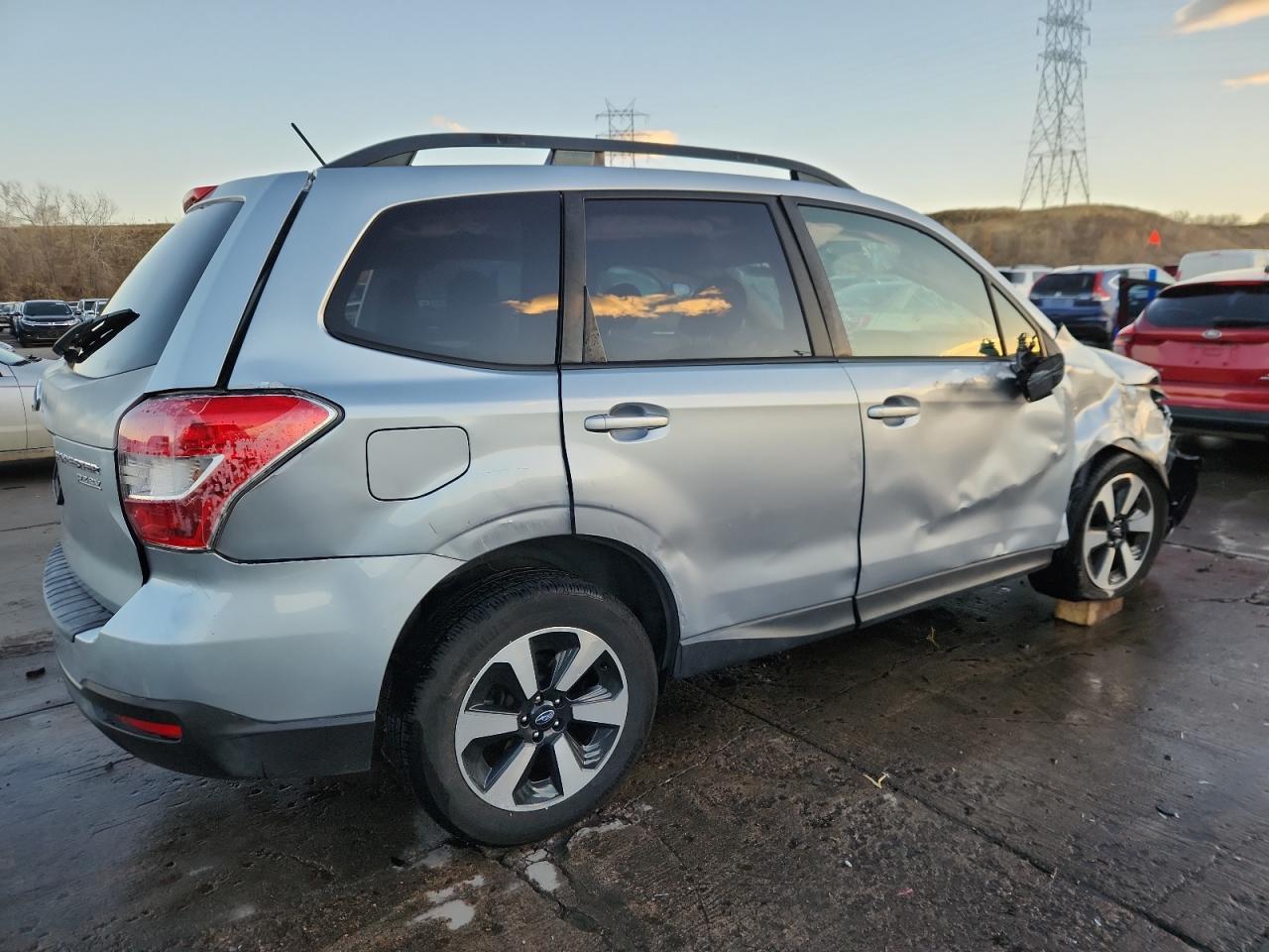 Subaru Forester 2.5i Premium Image 12