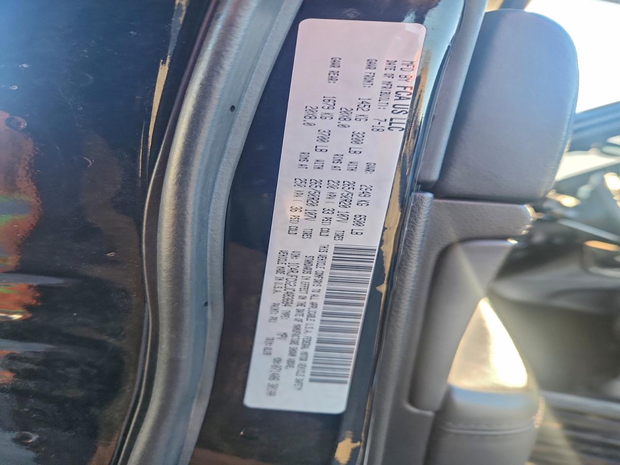 Jeep Grand Cherokee Overland Image 11