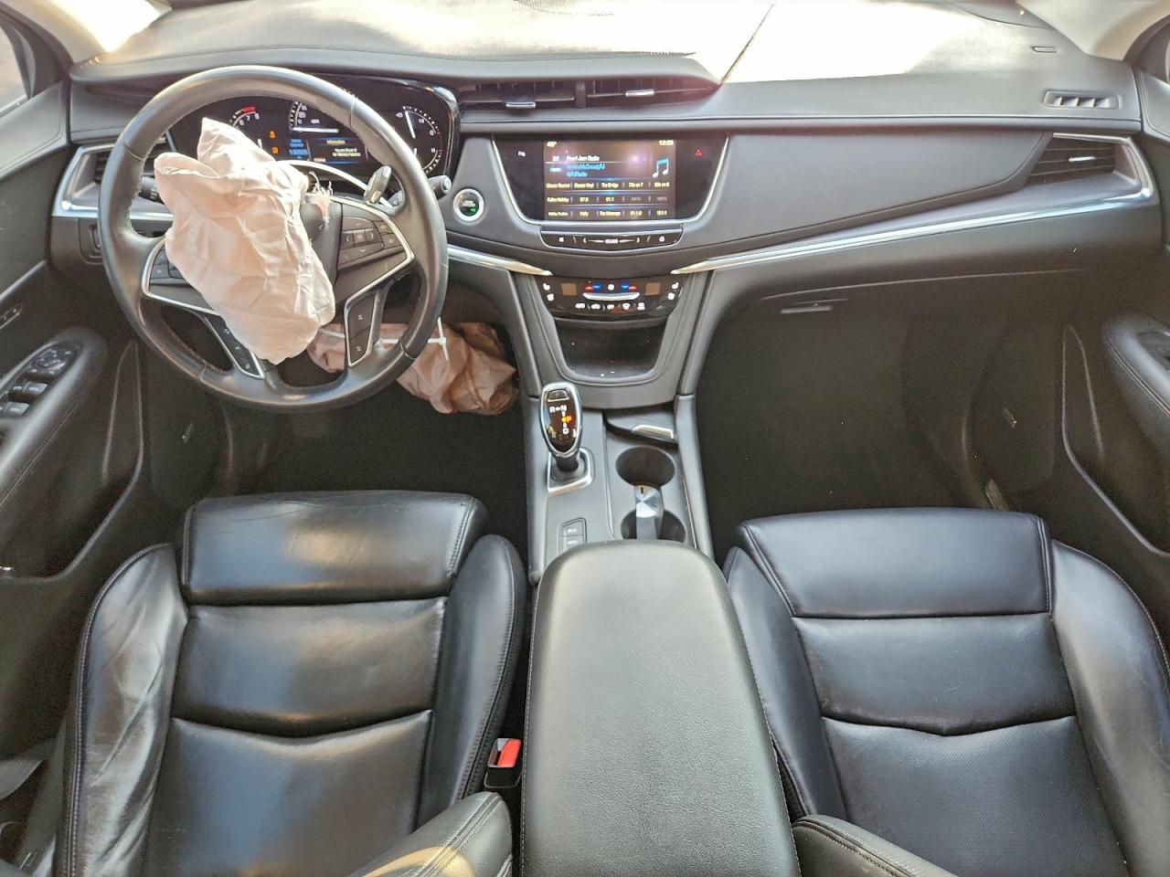 Cadillac XT5 Premium Luxury Image 13