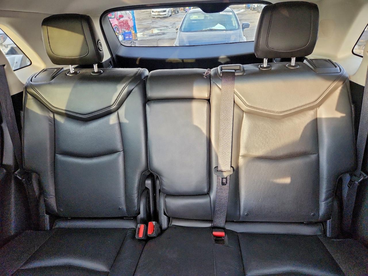 Cadillac XT5 Premium Luxury Image 8