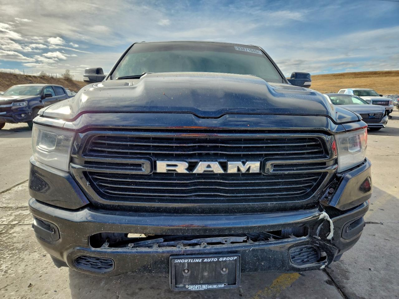Ram 1500 Laramie Image 4