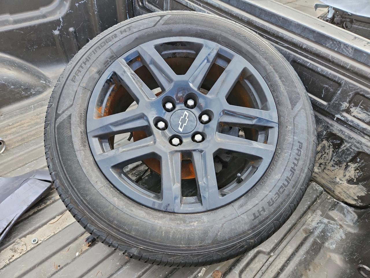 Chevrolet Silverado K1500 Lt Image 7