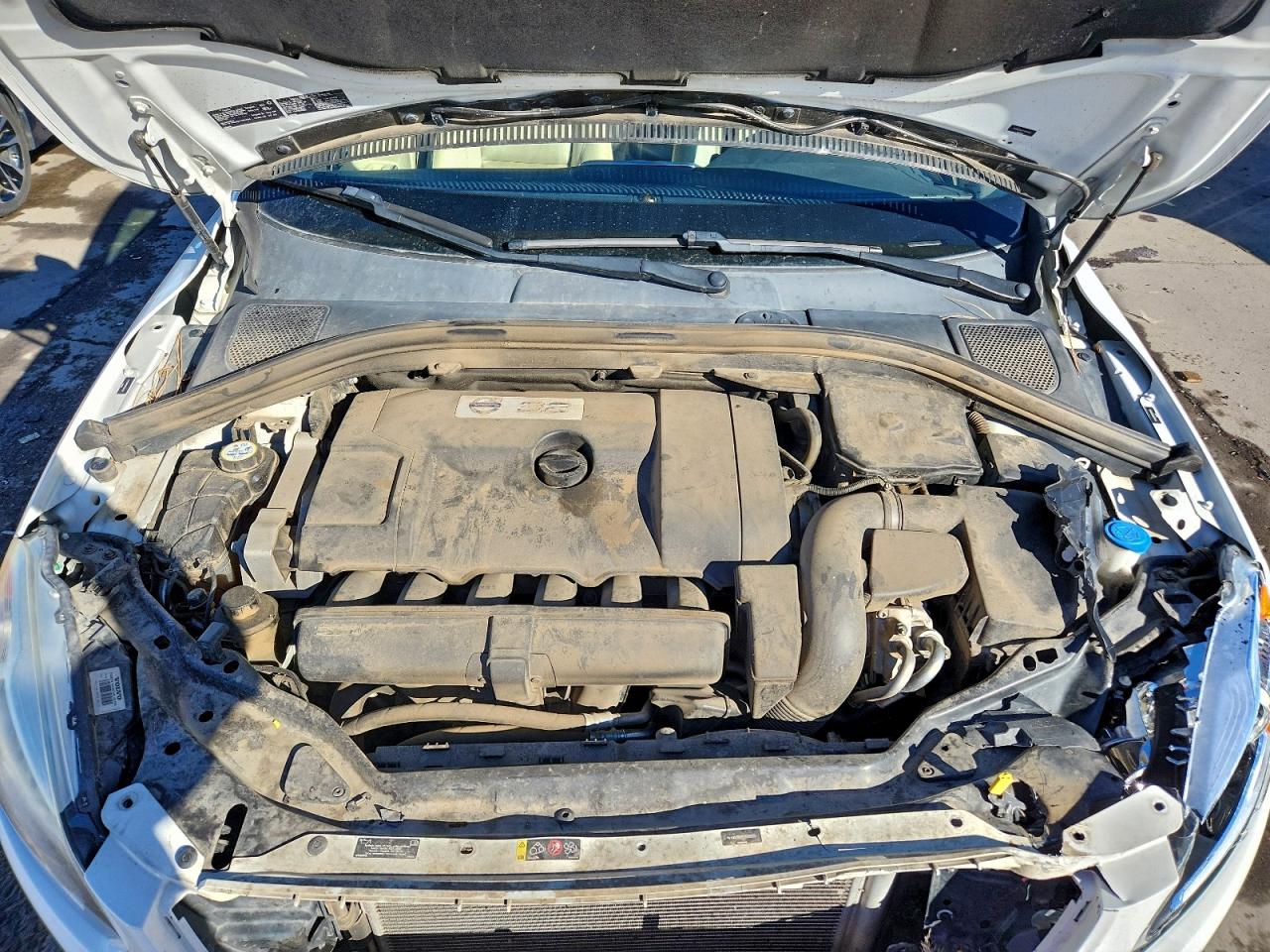 Volvo XC60 3.2 Platinum Image 10