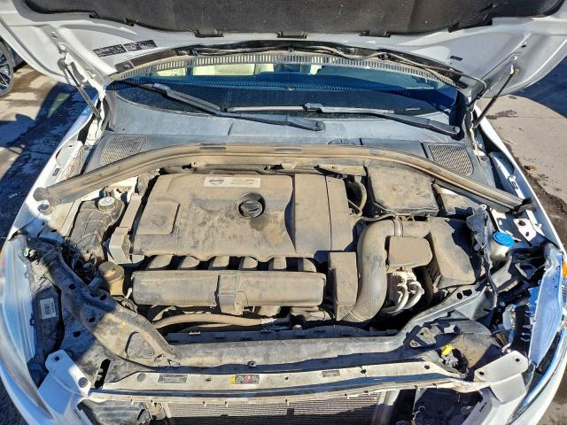 Volvo XC60 3.2 Platinum Image 10