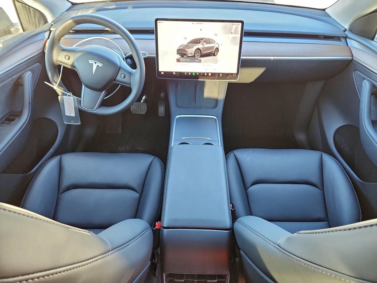 Tesla Model Y Image 3