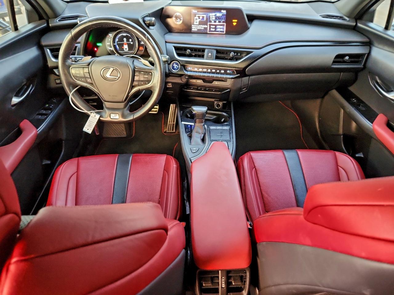 Lexus Ux 250h Image 3