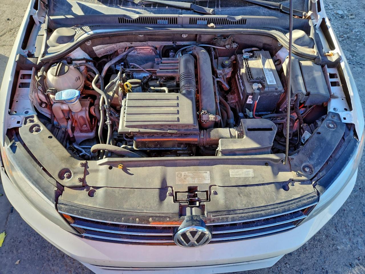 Volkswagen Jetta S Image 11