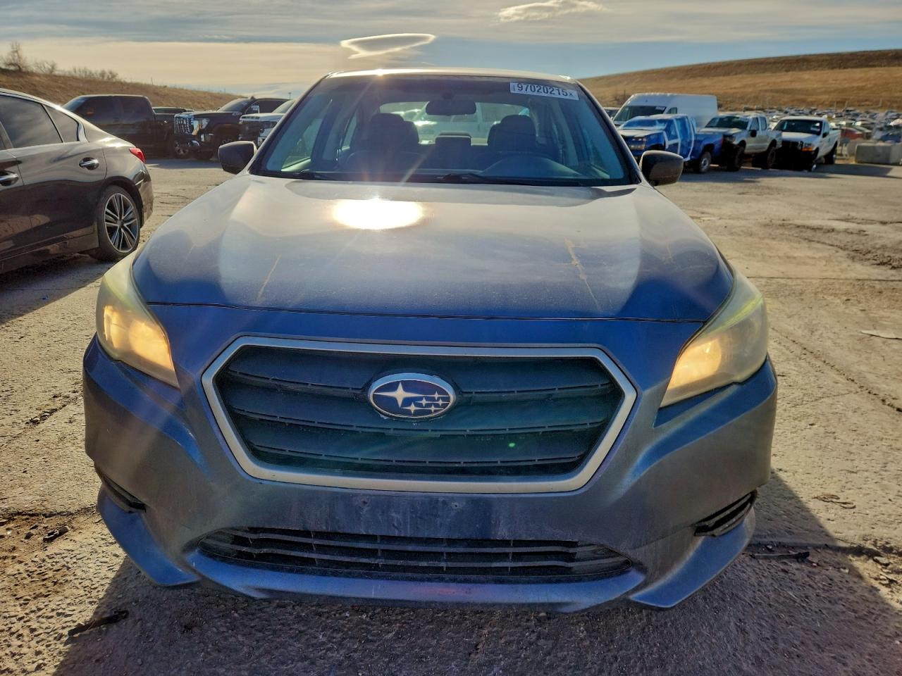 Subaru Legacy 2.5i Image 8