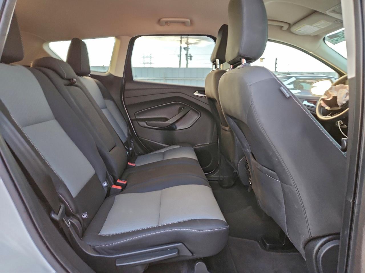 Ford Escape Se Image 8