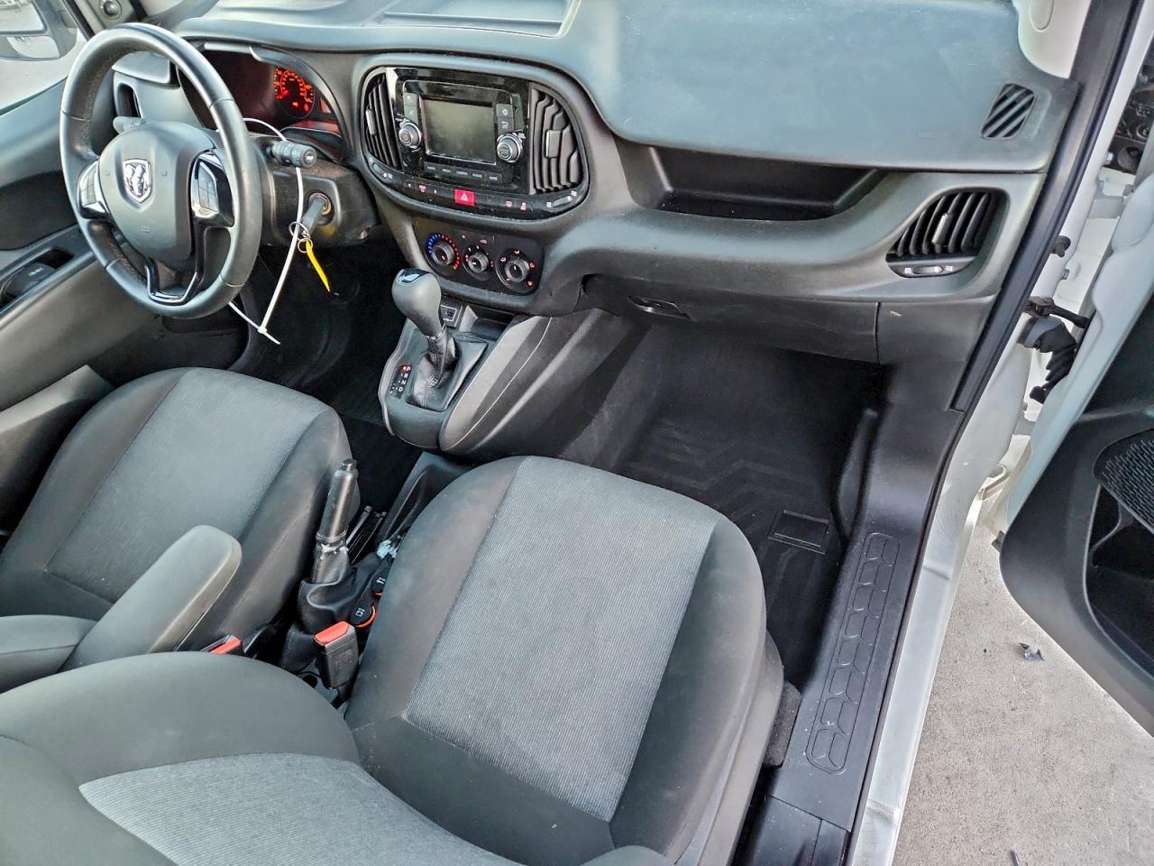 Ram Promaster Slt Image 2