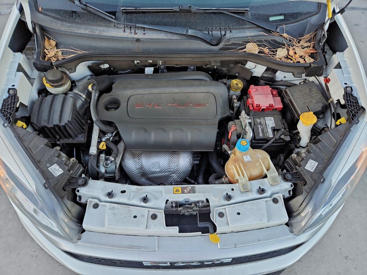 Ram Promaster Slt Image 8