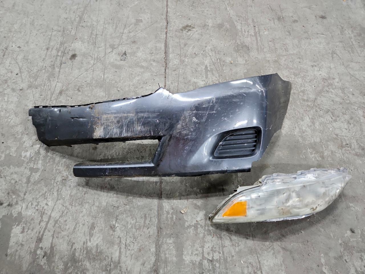 Toyota Camry Base Image 11