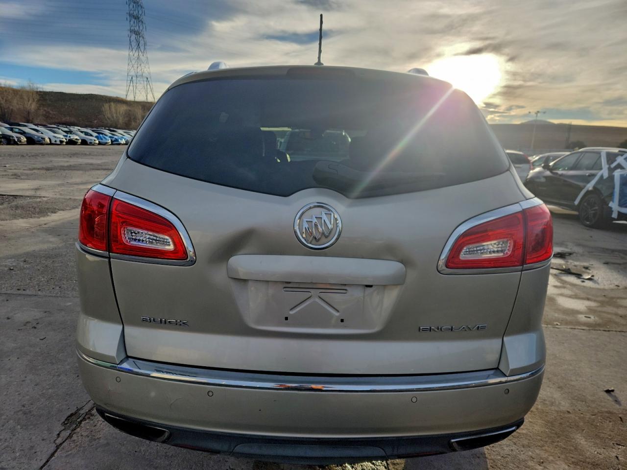 Buick Enclave Image 13