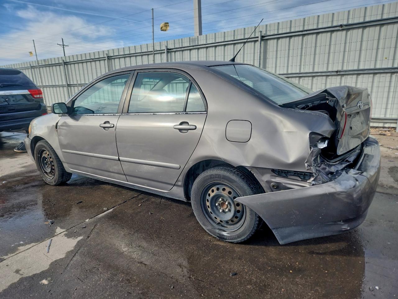 Toyota Corolla Ce Image 4