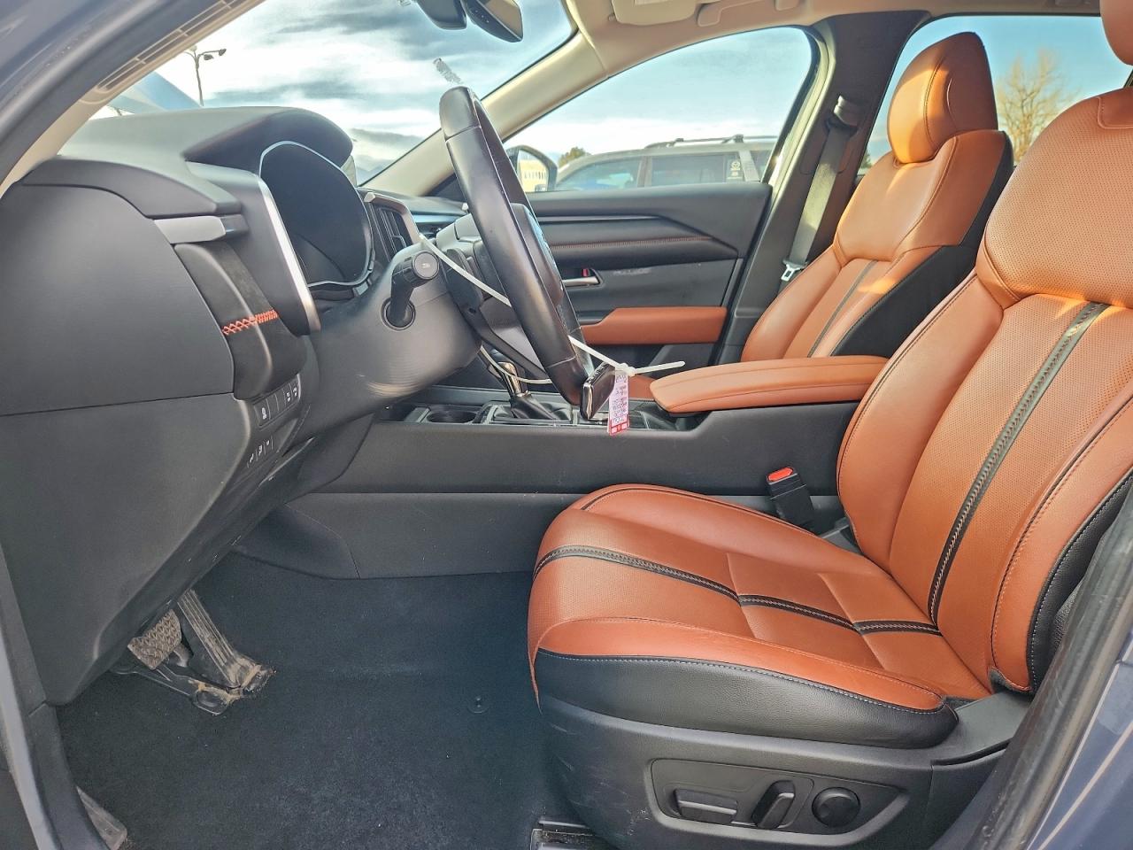 Mazda Cx Base Image 7