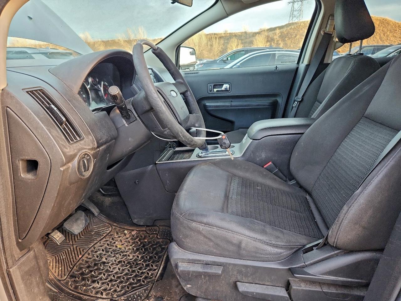 Ford Edge Se Image 10