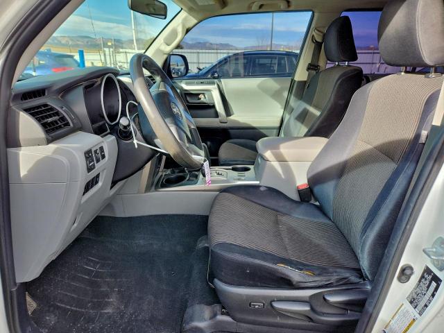 Toyota 4Runner Sr5 Image 4